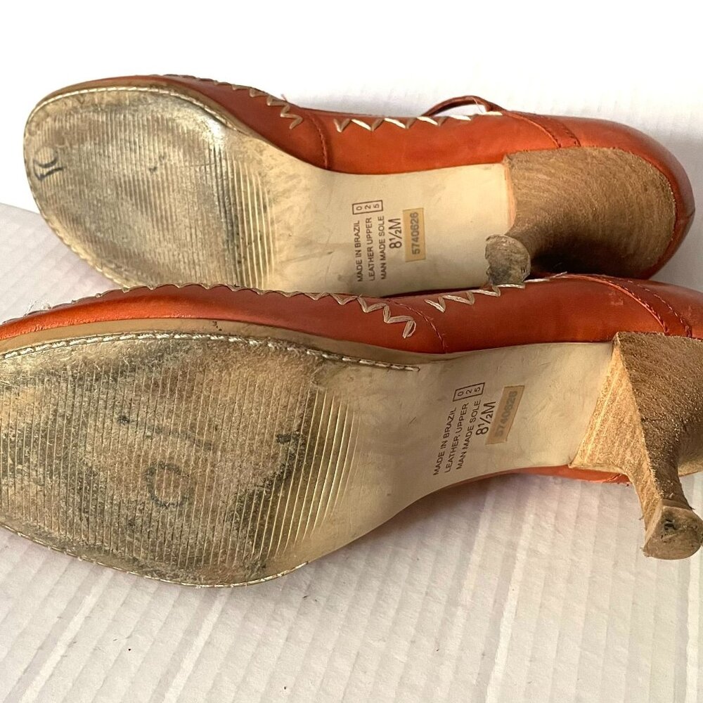 Diba Leather Mary Jane Whip Stitch Modest Stacked Heel - Picture 8 of 9